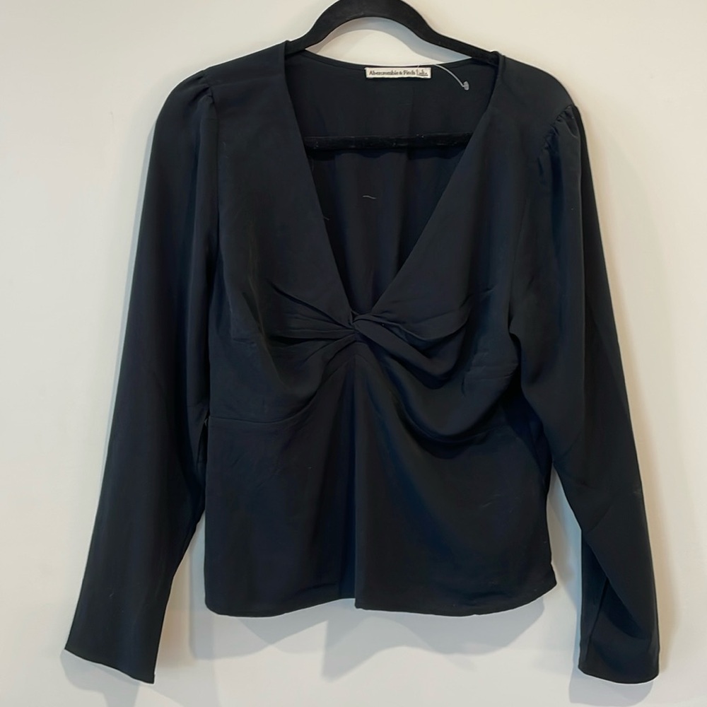 Abercrombie and Fitch long sleeve blouse top
